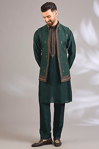 Teal Silk Bundi Jacket Set by Vanshik