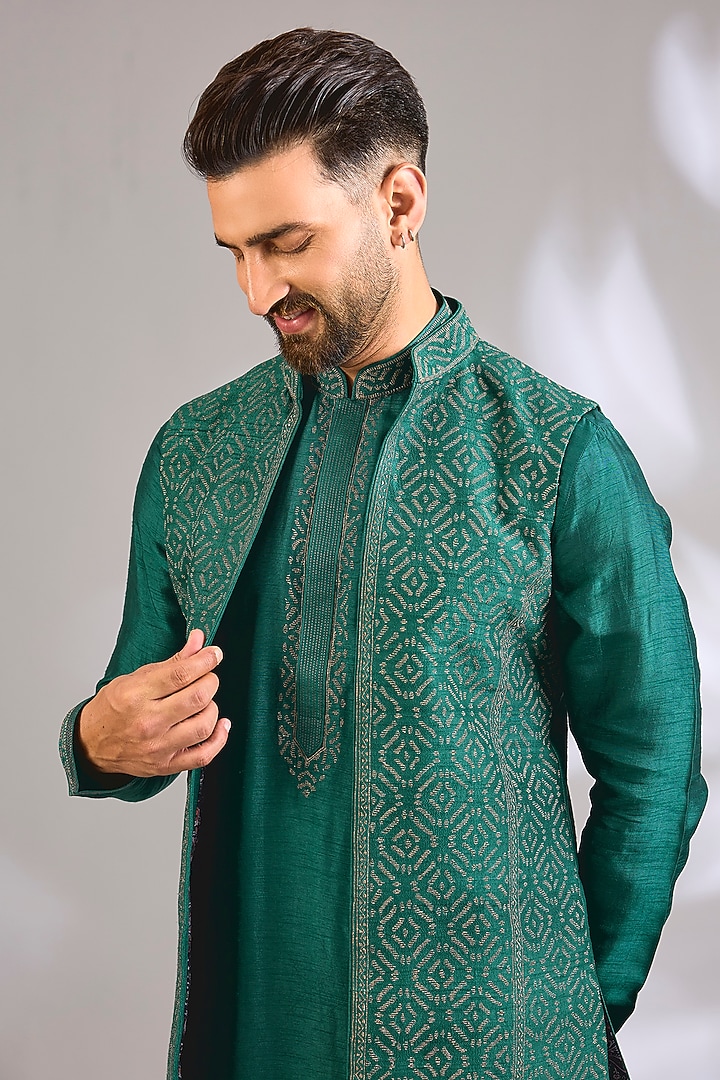 Dark Green Silk Bundi Jacket Set by Vanshik at Pernia's Pop Up Shop