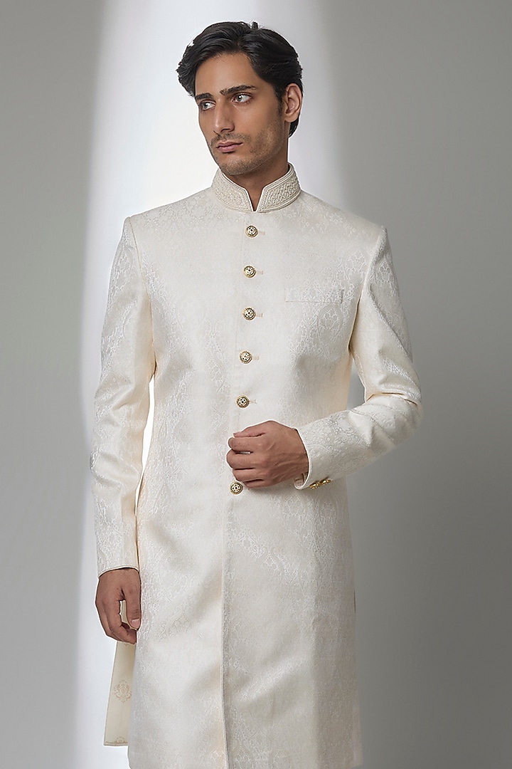 Pearl-Colored Silk Groom Sherwani Set by Vanshik at Pernia's Pop Up Shop
