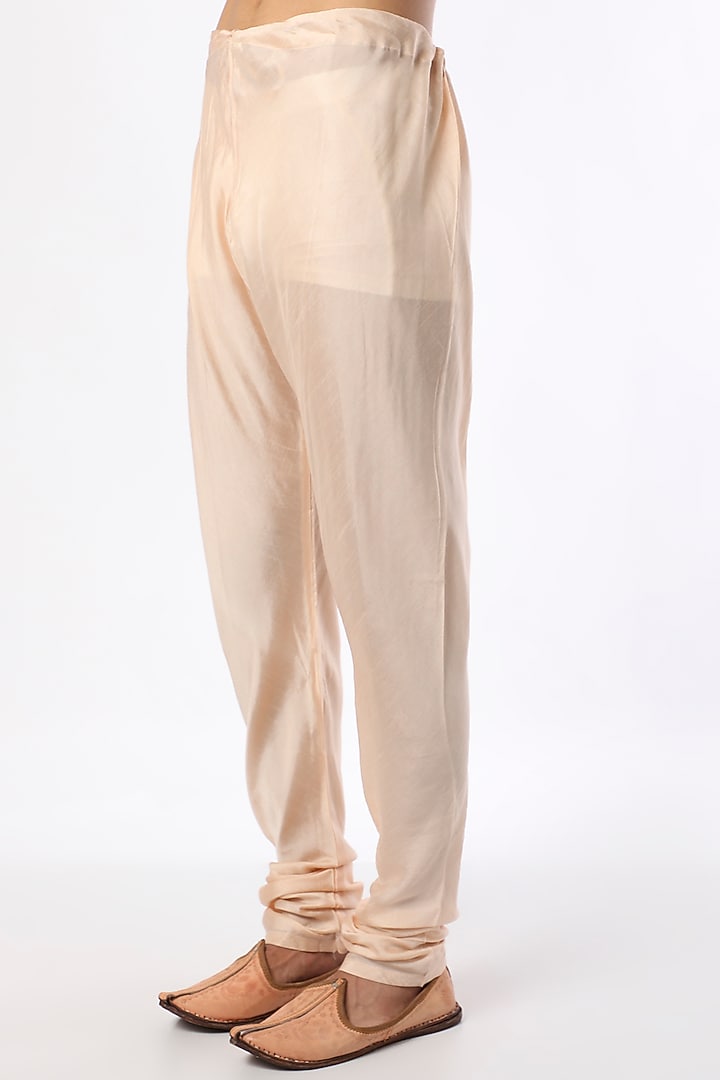 Peach Silk Kurta Set With Nehru Jacket by Vanshik at Pernia's Pop Up Shop