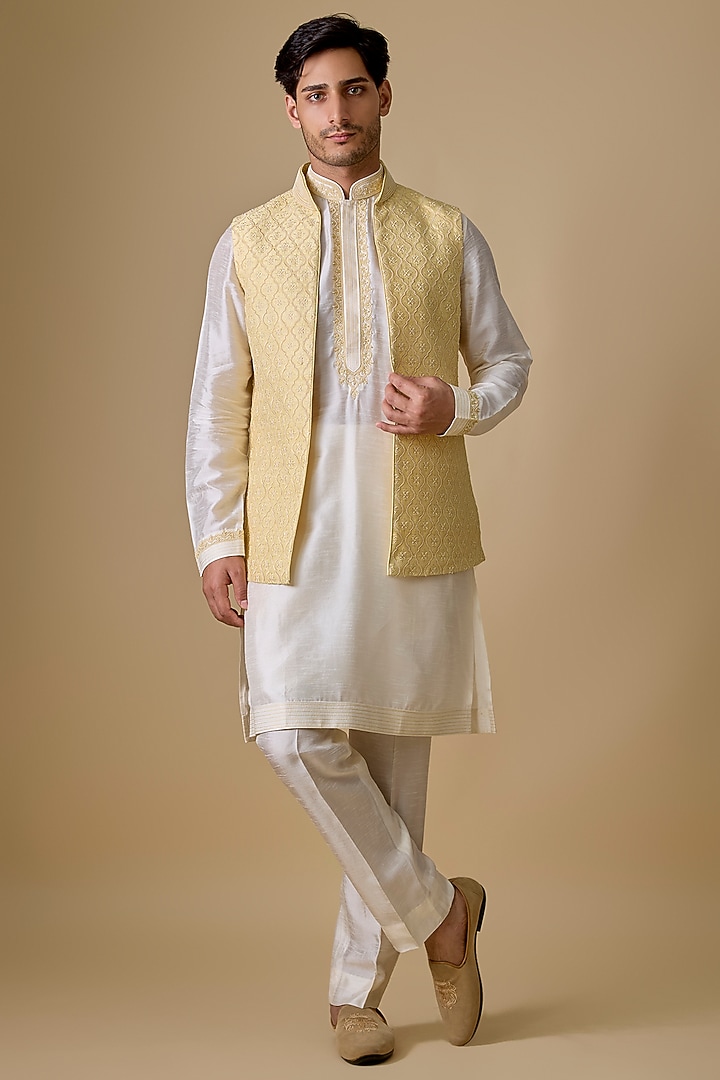 Yellow Silk Indo-Western Set by Vanshik