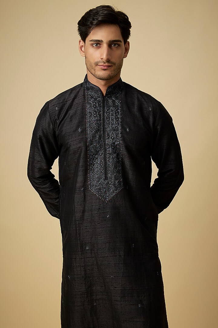 Black Raw Silk Embroidered Kurta Set by Vanshik at Pernia's Pop Up Shop