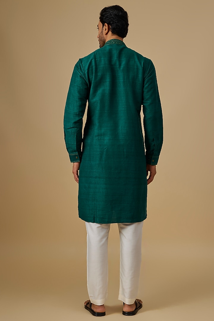 Emerald Green Silk Kurta Set by Vanshik at Pernia's Pop Up Shop