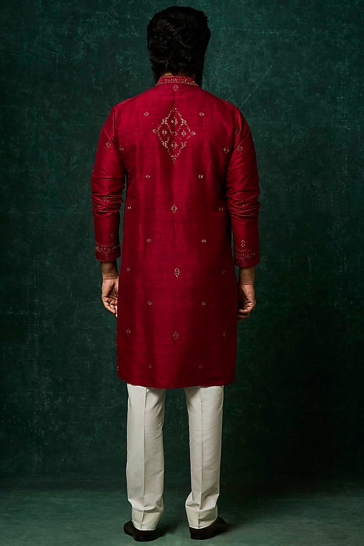 Ruby-Colored Silk Tilla Jaal Embroidered Kurta Set by Vanshik at Pernia's Pop Up Shop