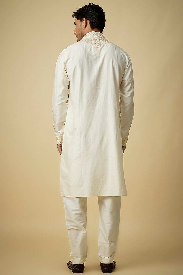 Cream Silk Kurta Set by Vanshik at Pernia's Pop Up Shop