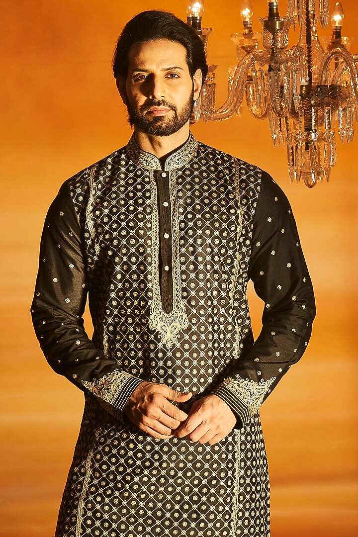 Black Silk Embroidered Kurta Set by Vanshik at Pernia's Pop Up Shop
