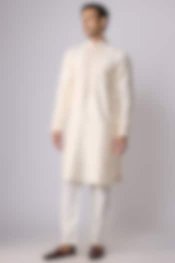 Pearl White Silk Kurta Set by Vanshik at Pernia's Pop Up Shop