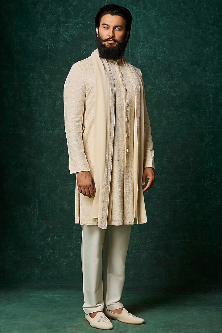 Pearl-Colored Georgette Pearl Embroidered Kurta Set by Vanshik at Pernia's Pop Up Shop