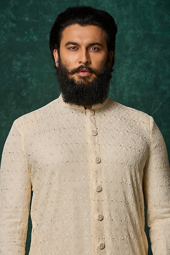 Pearl-Colored Georgette Pearl Embroidered Kurta Set by Vanshik at Pernia's Pop Up Shop