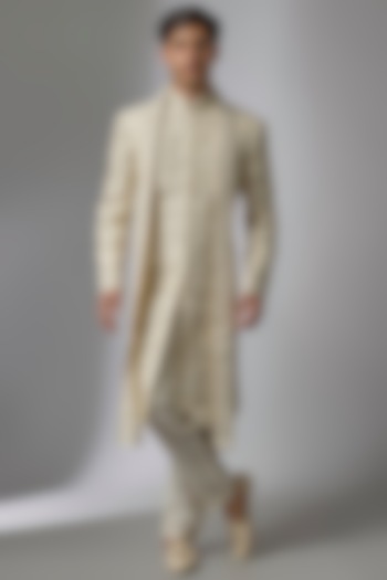 Pearl-Colored Raw Silk Sherwani Set by Vanshik at Pernia's Pop Up Shop