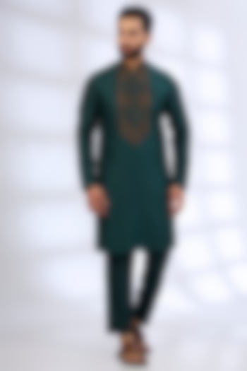 Jade Green Silk Kurta Set by Vanshik at Pernia's Pop Up Shop