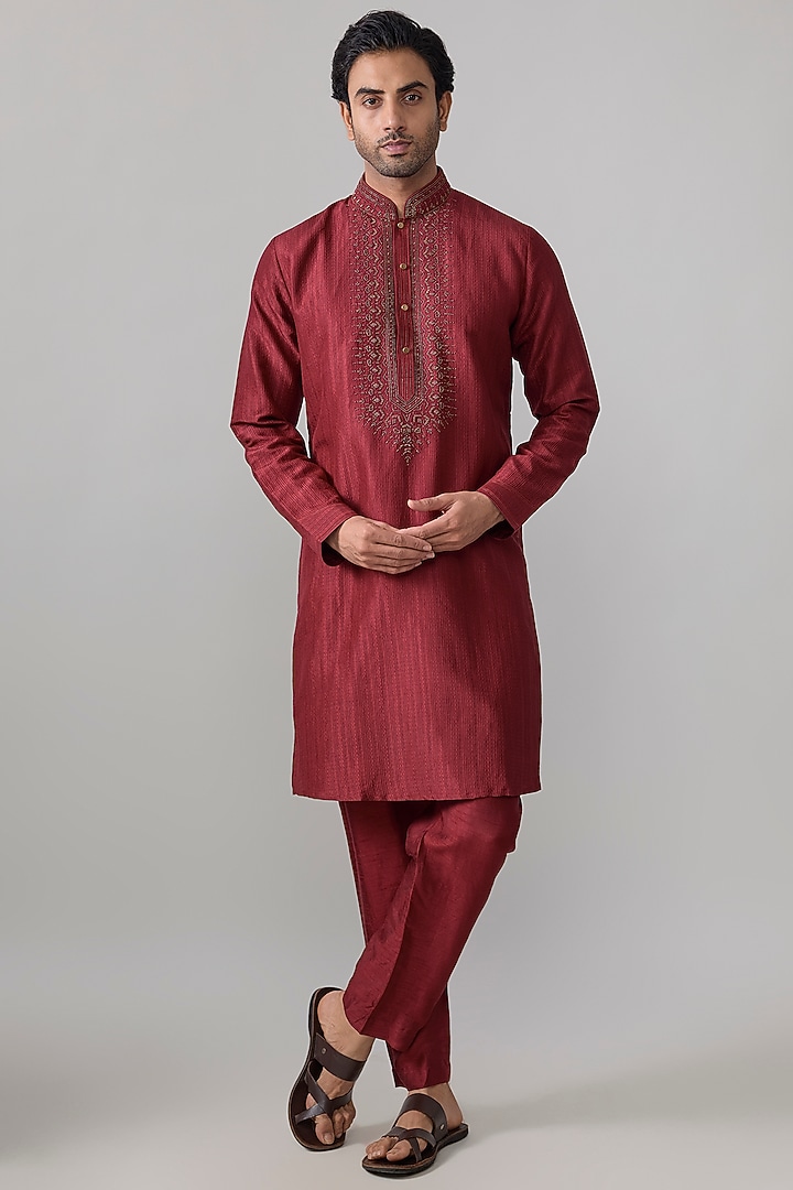Maroon Silk Kurta Set by Vanshik at Pernia's Pop Up Shop