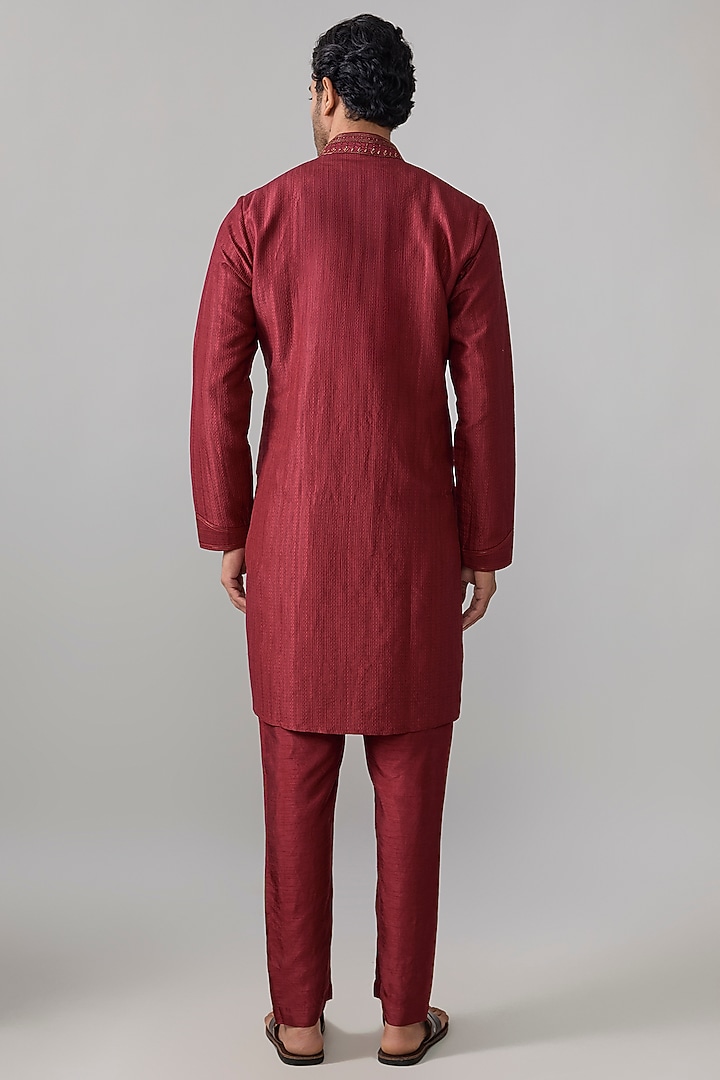 Maroon Silk Kurta Set by Vanshik at Pernia's Pop Up Shop