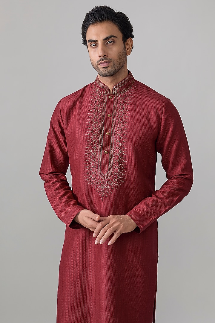 Maroon Silk Kurta Set by Vanshik at Pernia's Pop Up Shop