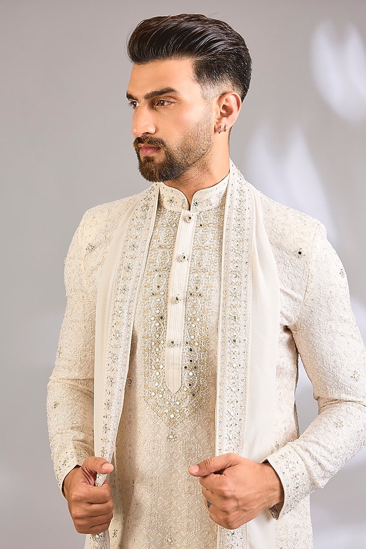 Pearl-Colored Silk Kurta Set by Vanshik at Pernia's Pop Up Shop