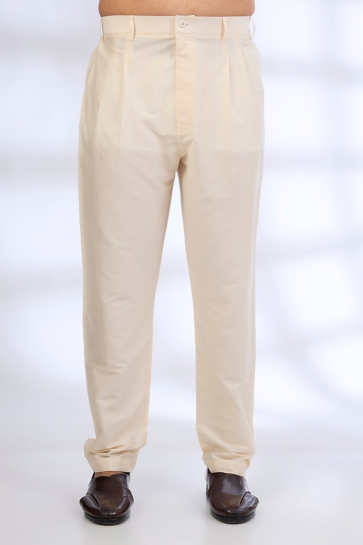 Rose-Colored Silk Kurta Set by Vanshik at Pernia's Pop Up Shop