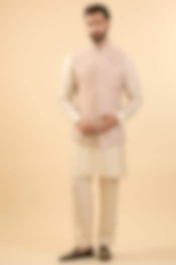 Pearl-Colored Silk Bundi Jacket Set by Vanshik at Pernia's Pop Up Shop