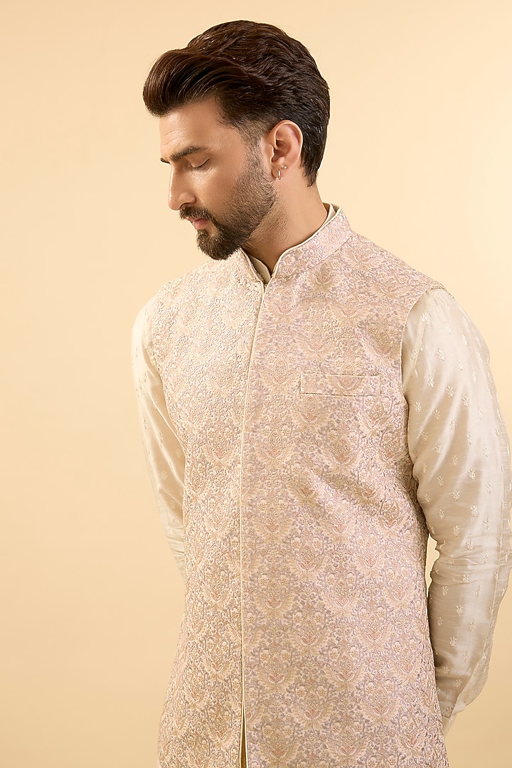 Pearl-Colored Silk Bundi Jacket Set by Vanshik at Pernia's Pop Up Shop