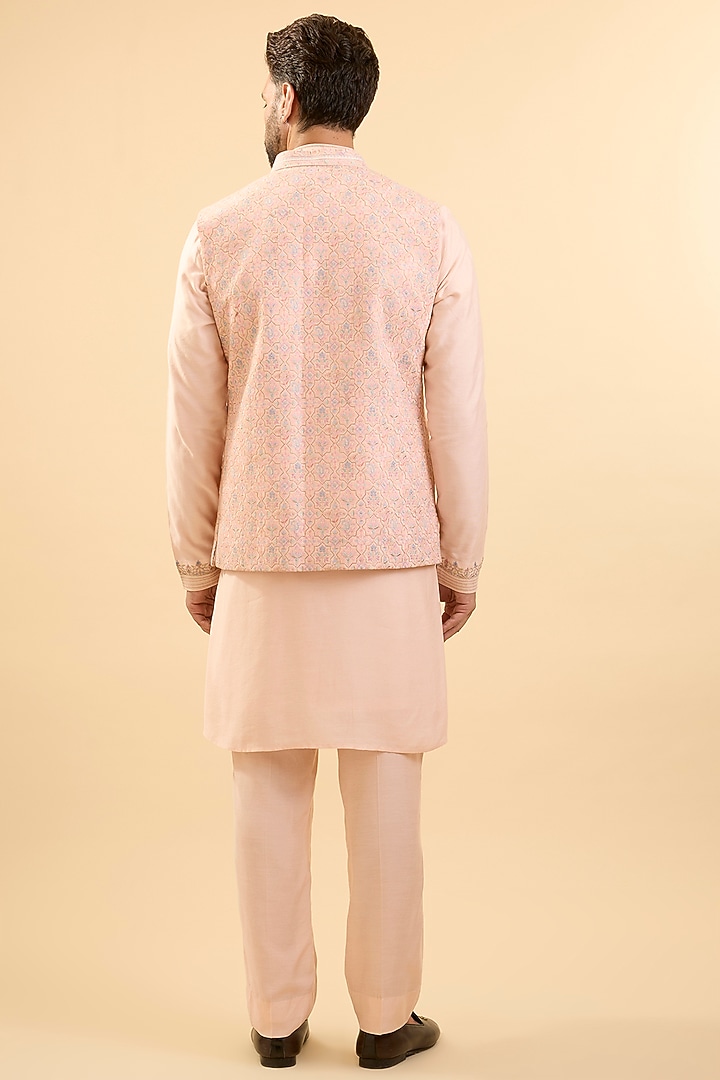 Pearl-Colored Silk Bundi Jacket Set by Vanshik at Pernia's Pop Up Shop