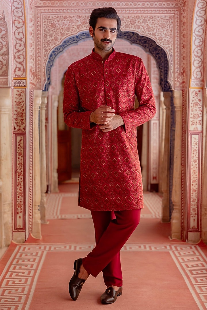 Vermillion Red Pashmina Kashmiri Embroidered Kurta Set by Vanshik at Pernia's Pop Up Shop