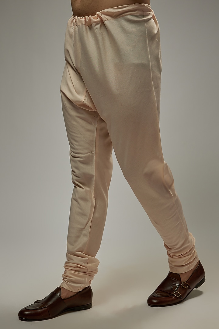 Pearl White Soft Silk Embroidered Kurta Set by Vanshik at Pernia's Pop Up Shop