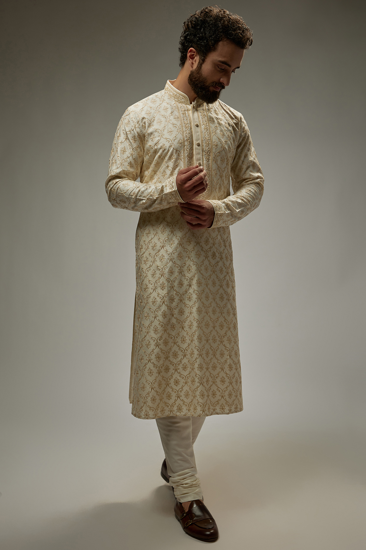Pearl White Spun Silk Embroidered Kurta Set by Vanshik