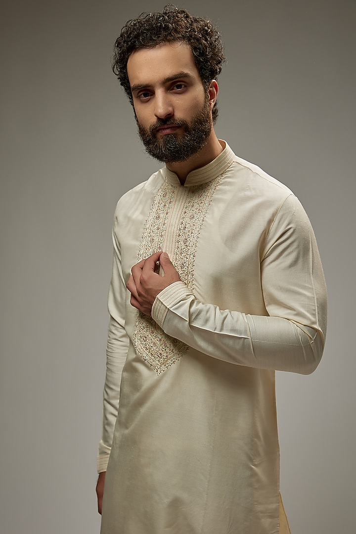 Pearl White Tussar Silk Embroidered Kurta Set by Vanshik at Pernia's Pop Up Shop