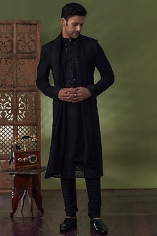 product-color-Black