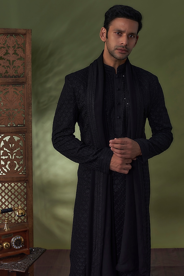 Black Georgette Lucknowi Kurta Set by Vanshik at Pernia's Pop Up Shop
