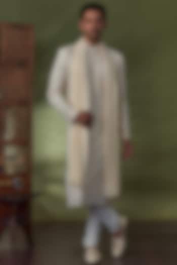 Pearl White Georgette Lucknowi Kurta Set by Vanshik at Pernia's Pop Up Shop