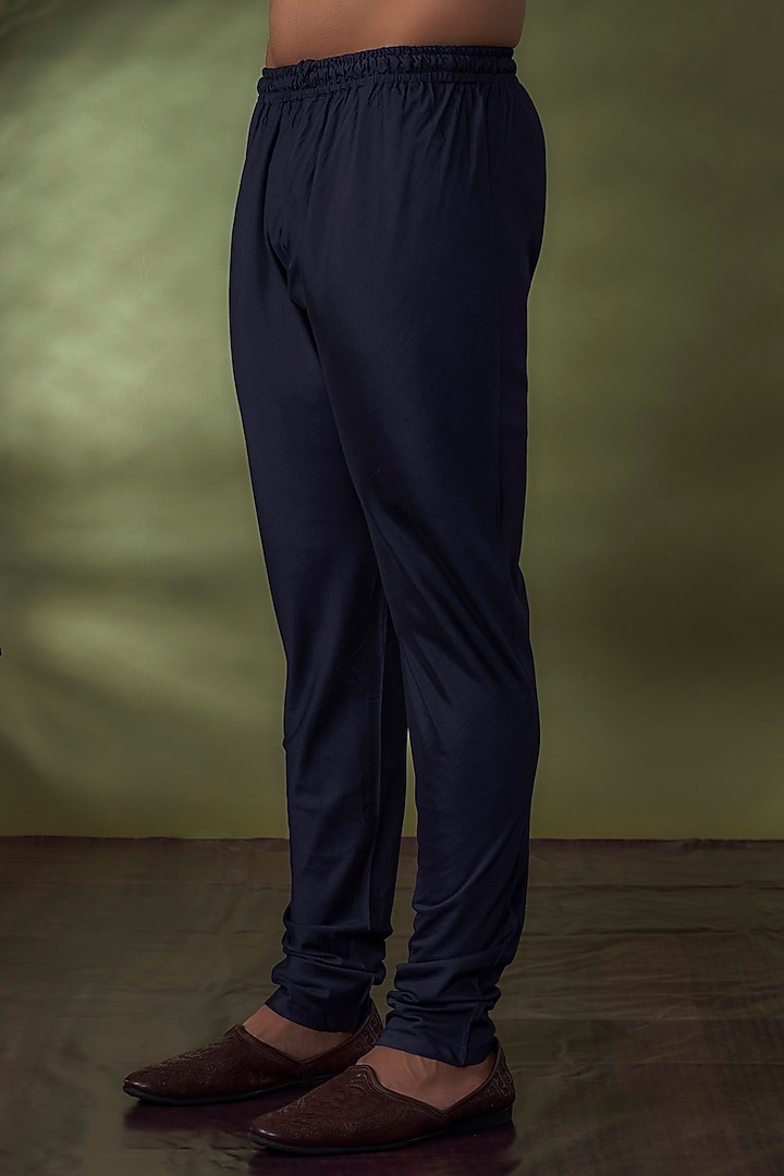 Navy Blue Georgette Lucknowi Kurta Set by Vanshik at Pernia's Pop Up Shop