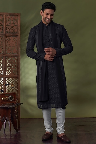 Grey Georgette Lucknowi Kurta Set by Vanshik