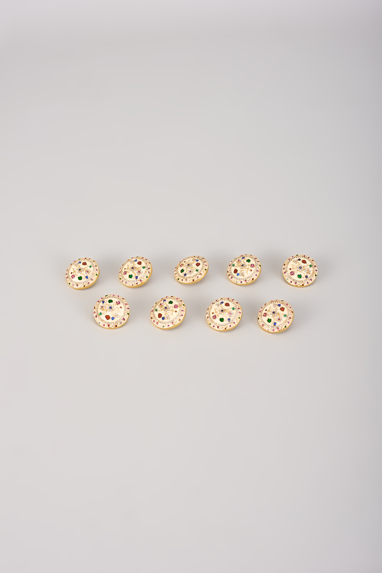 Buy designer buttons discount