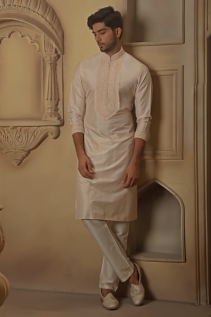 Blush Pink Spun Silk Kurta Set by Vanshik