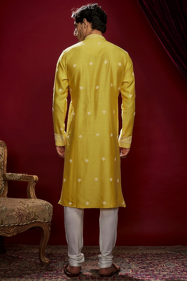 Yellow Chanderi Pearl Embroidered Lucknowi Kurta Set by Vanshik at Pernia's Pop Up Shop