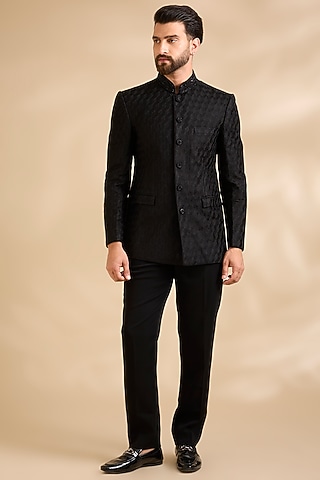 Black Suiting Bandhgala Set by Vanshik