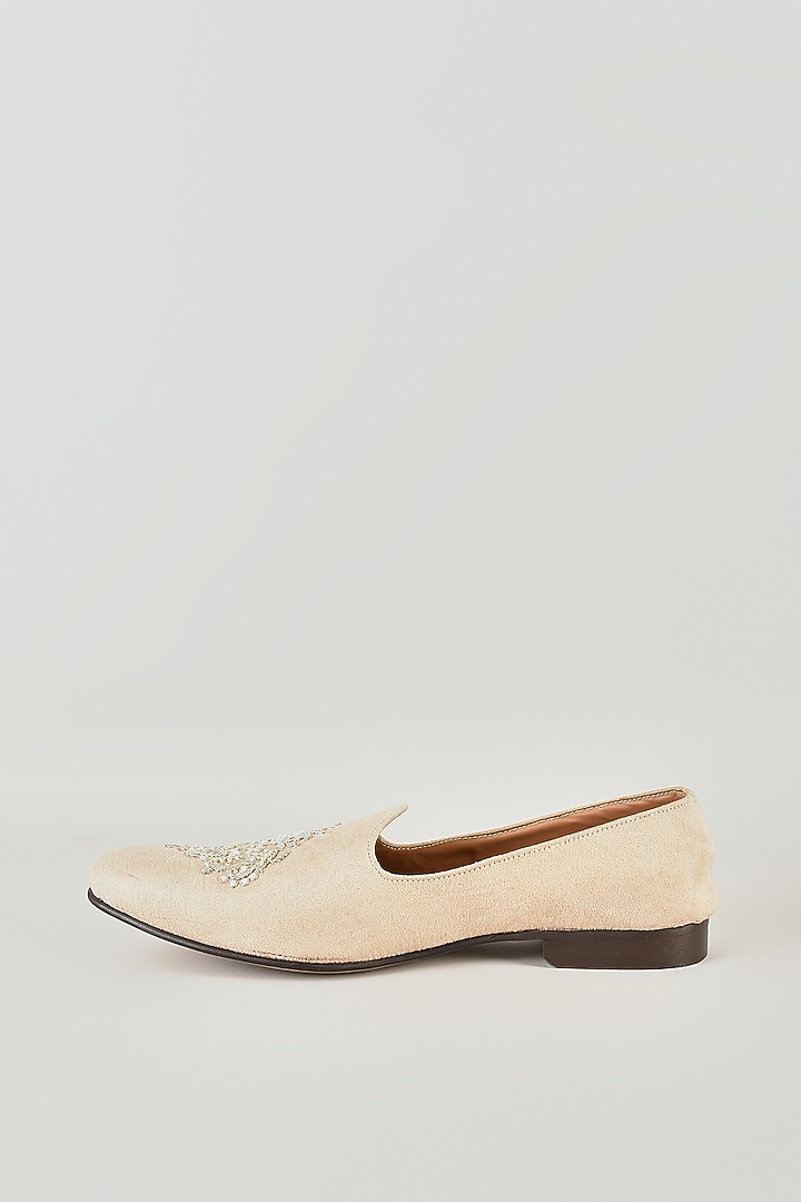 Beige Leather Juttis by Vanshik at Pernia's Pop Up Shop