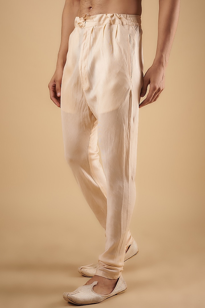 Blush Pink Silk Textured Wedding Sherwani Set by Vanshik at Pernia's Pop Up Shop