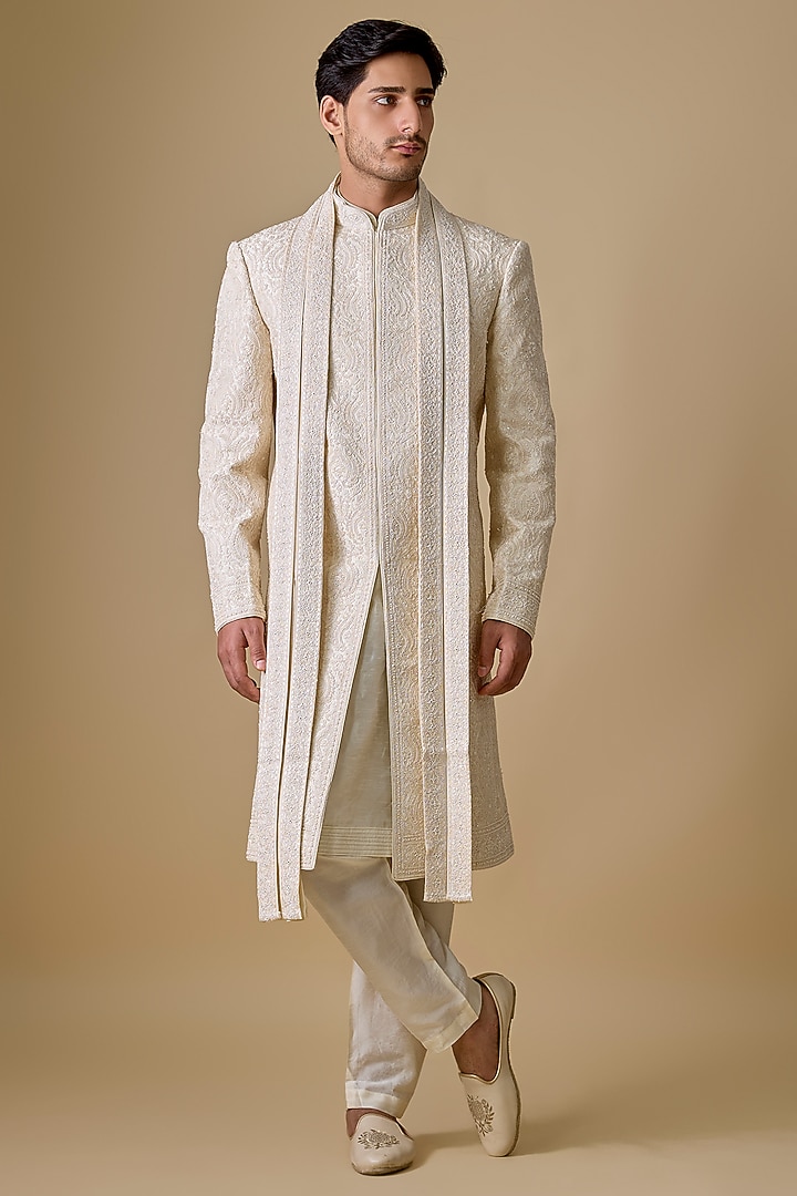 Pearl White Spun Silk Sherwani Set by Vanshik