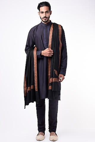 Black Pashmina Dupatta by Vanshik