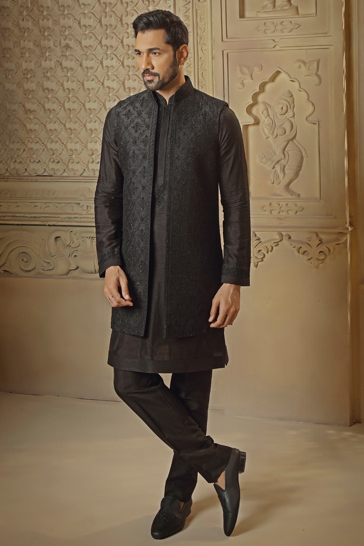 Engagement Outfits For Men Buy Latest Occasion Wear Online 2024