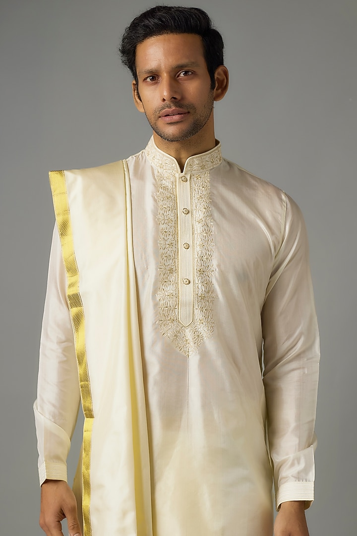 Cream Silk Pattu Kurta Set by Vanshik at Pernia's Pop Up Shop