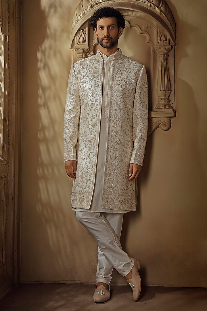 Pearl White Spun Silk Dori Embroidered Sherwani Set by Vanshik