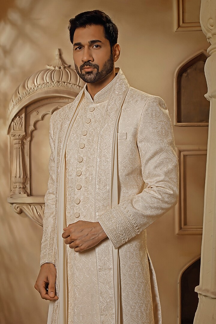 Pearl White Silk Digital Embroidered Groom Sherwani Set by Vanshik at Pernia's Pop Up Shop