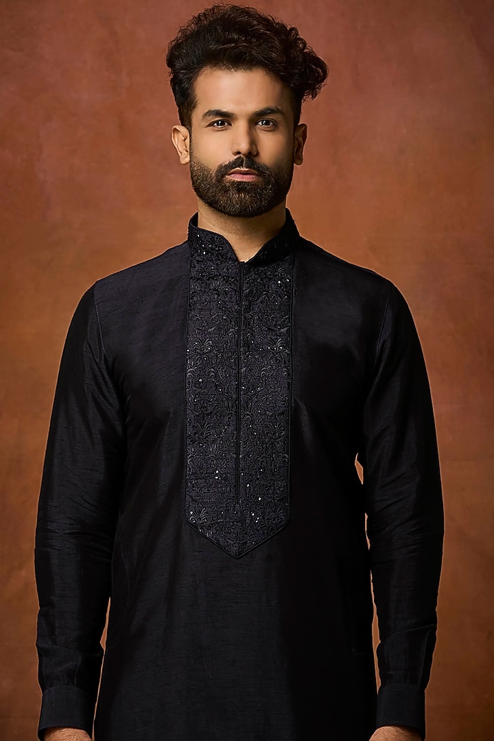 Black Silk Glass Bead Embellished Bundi Jacket Set by Vanshik at Pernia's Pop Up Shop