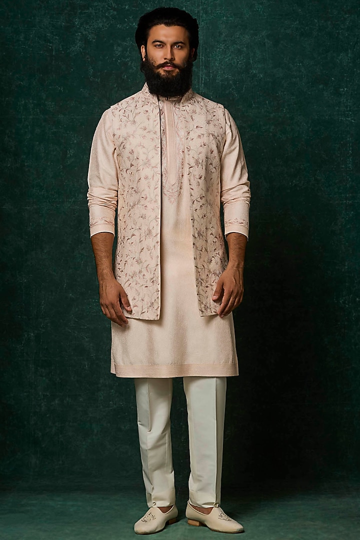 Blush Silk Embroidered Bundi Jacket Set by Vanshik