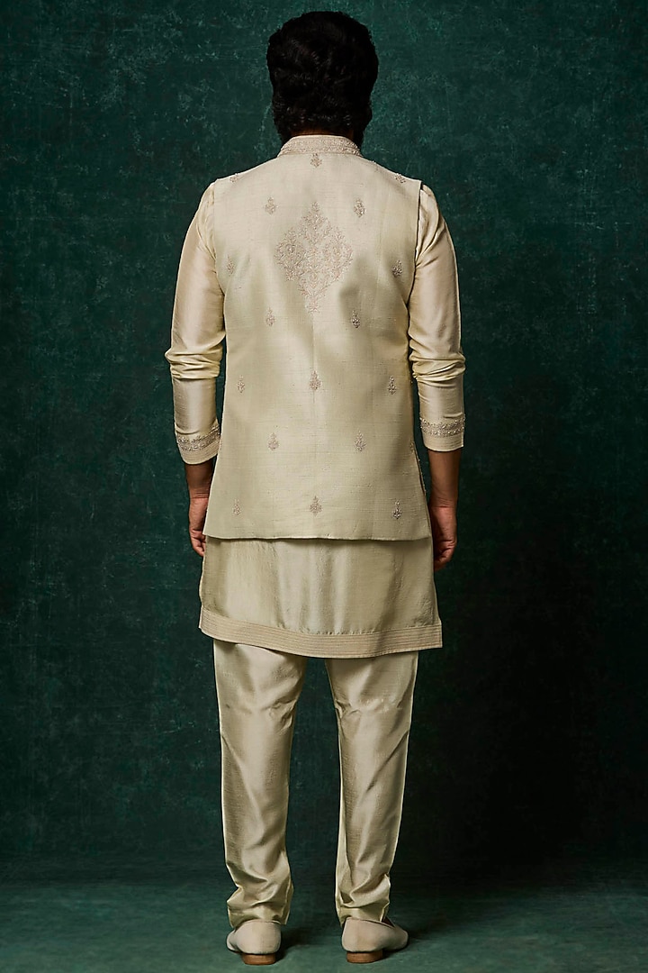 Mint Raw Silk Floral Embroidered Bundi Jacket Set by Vanshik at Pernia's Pop Up Shop