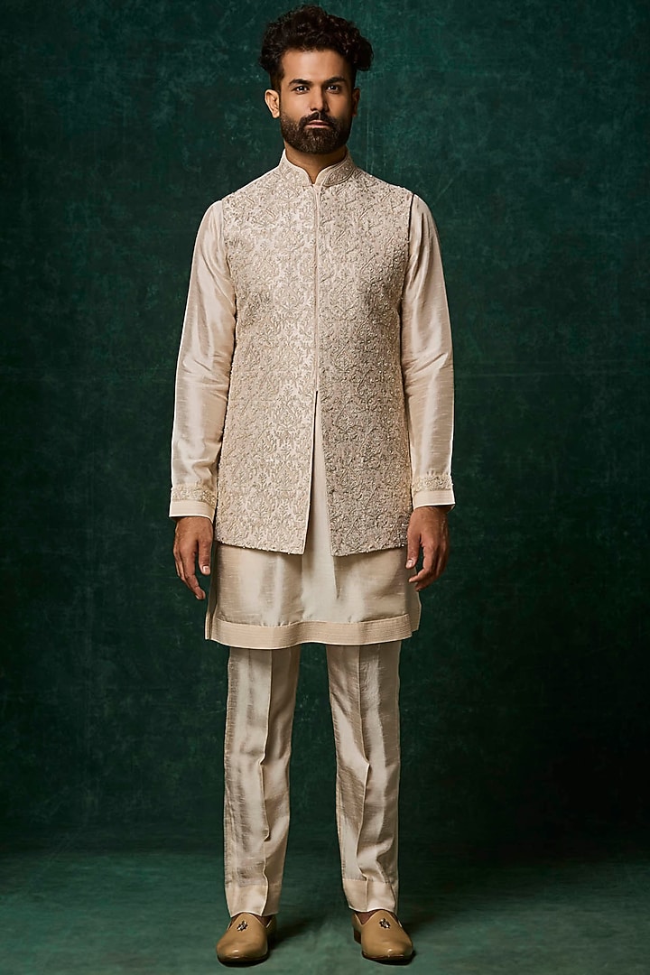 Blush Raw Silk Embroidered Bundi Jacket Set by Vanshik