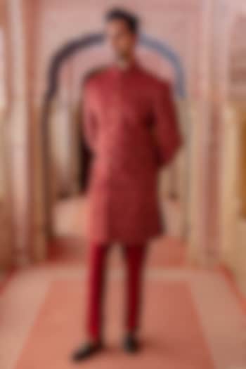 Vermillion Red Pashmina Kashmiri Embroidered Groom Sherwani Set by Vanshik at Pernia's Pop Up Shop