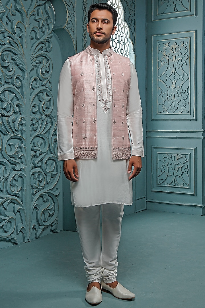 Pink Embroidered Indowestern Set by Vanshik